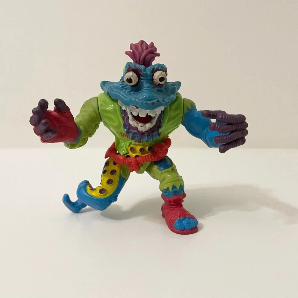 Vintage 1991 Wyrm Teenage Mutant Ninja Turtles TMNT Playmates With Belt